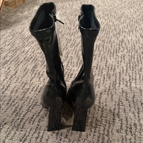 Aldo Shiny Black Heeled Boots - Picture 6 of 10